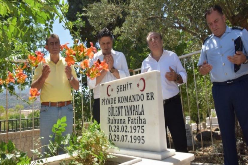 Şehitliğe ve Şehit Ailelerine Bayram Ziyareti