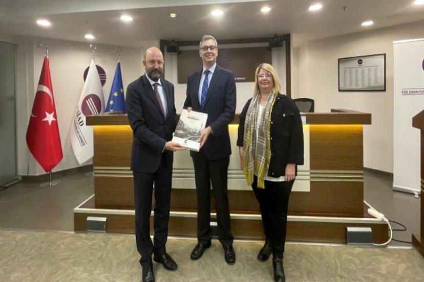 Sinan Ülgen’den, Trump Sonrası Yeni Dünya Düzeni Uyarısı