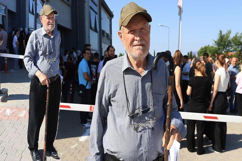 Sınavın en yaşlı adayı! ‘Filozof hurdacı’ 8. kez YKS'ye girdi