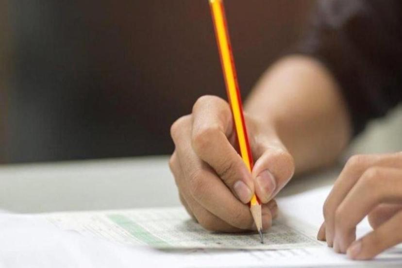 AK Parti, lisans ve yüksek lisans öğrencileri için öğrenci affı çalışması başlattı