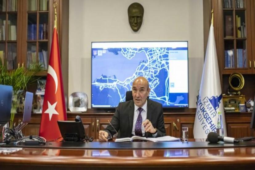 Soyer'den İzmir Parası İzmir Bayrağı Açıklaması: Vatan Bir Bütündür, Kesinlikle Bölünemez