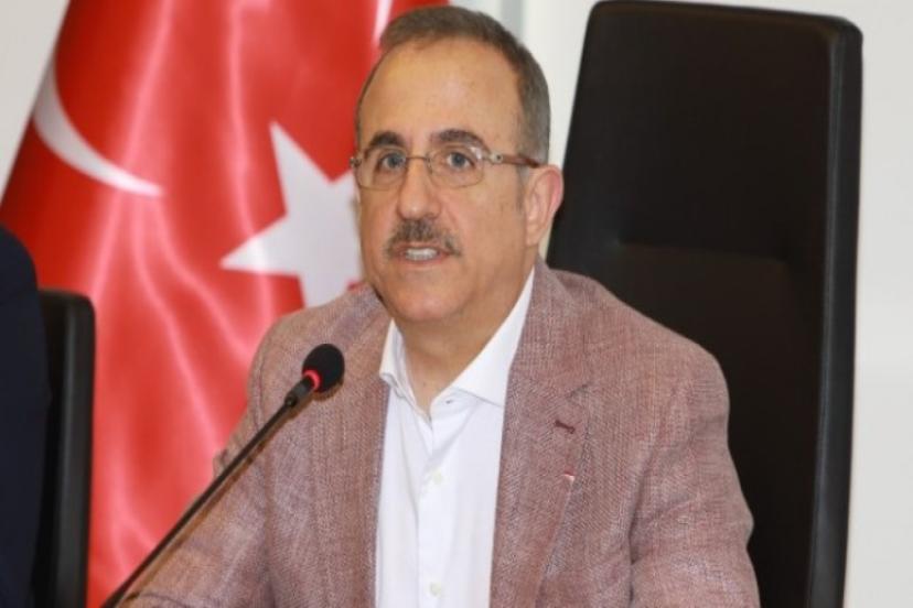 Sürekli'de Sert Eleştiri: CHP Milli Ve Manevi Günleri Siyaset Arenasına Çeviriyor