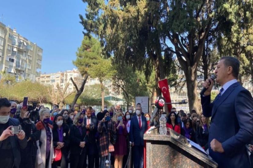 TDP Genel Başkanı Sarıgül, Dünya Kadınlar Gününde İzmir'den Seslendi