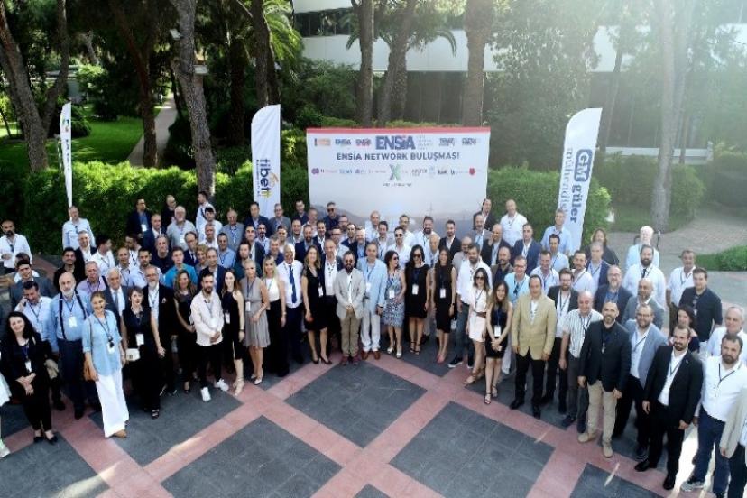 Temiz Enerji Sektörü İzmir'de Buluştu