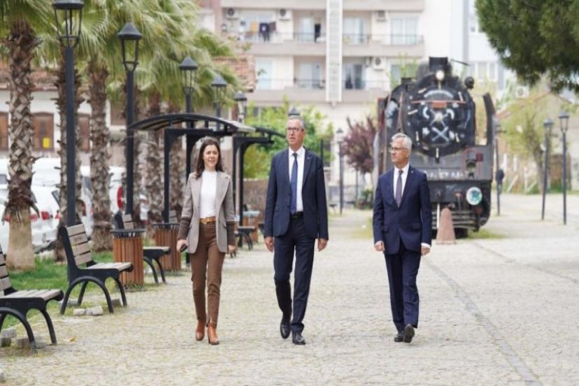 TOKİ, Gaziemir’de Sevgi Yolu satıyor!