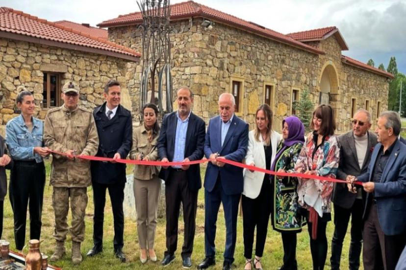'Topraktan Kopuş'un Simgesi Kenan Yavuz Etnografya Müzesi'inde