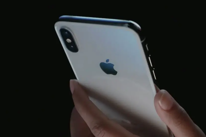 Trump'ın kararı iPhone fiyatlarını vuracak! Konuşulan zam oranı hayli yüksek