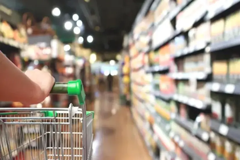 Tüketici Örgütleri Konfederasyonu, son altı aydaki fiyat değişimlerini listeledi! Sucuğun fiyatı yüzde 191 arttı