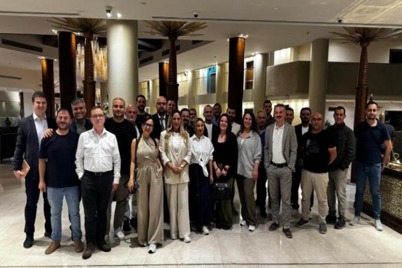 Türk mobilyacıları Suudi Arabistan’dan ihracat bağlantılarıyla döndü