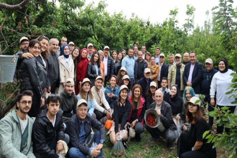 Türk tarım ihracatını 50 milyar dolara taşıyacak kadrolar geliyor 