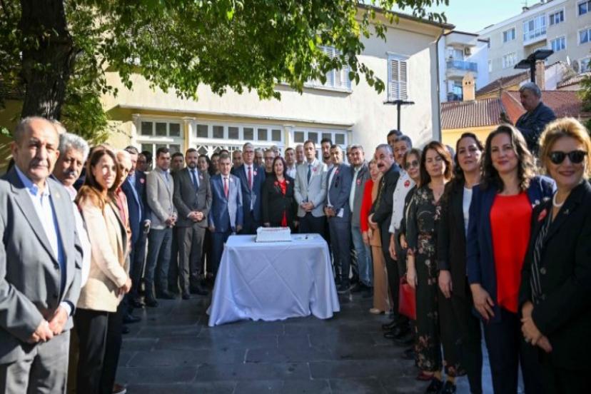 Türkiye’de bir ilk: Bornova’da Muhtarlar Akademisi başlıyor