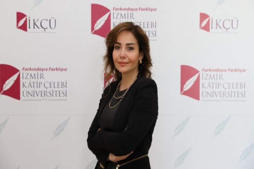 Türkiye’nin En Genç Kadın Profesörü İKÇÜ’lü