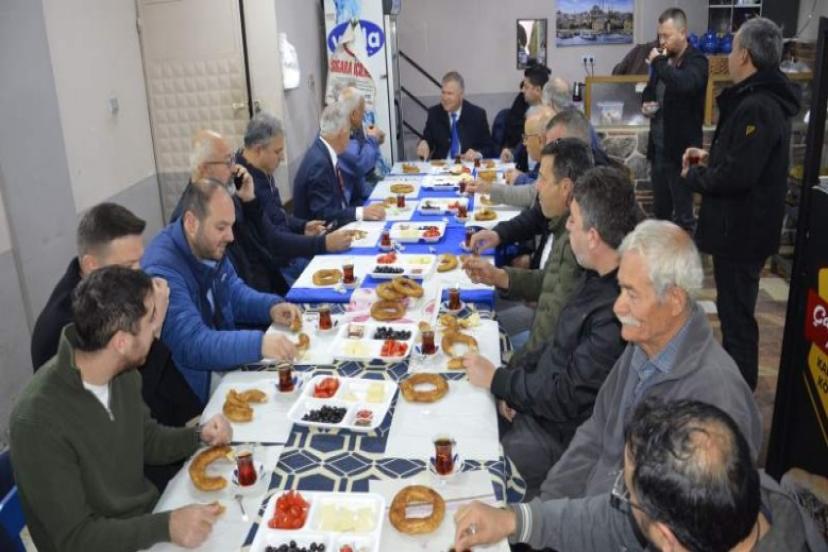 Urla Belediye Başkan Adayı Selçuk Balkan: 'Esnafımızın sorunlarını biliyoruz, birlikte çözeceğiz'