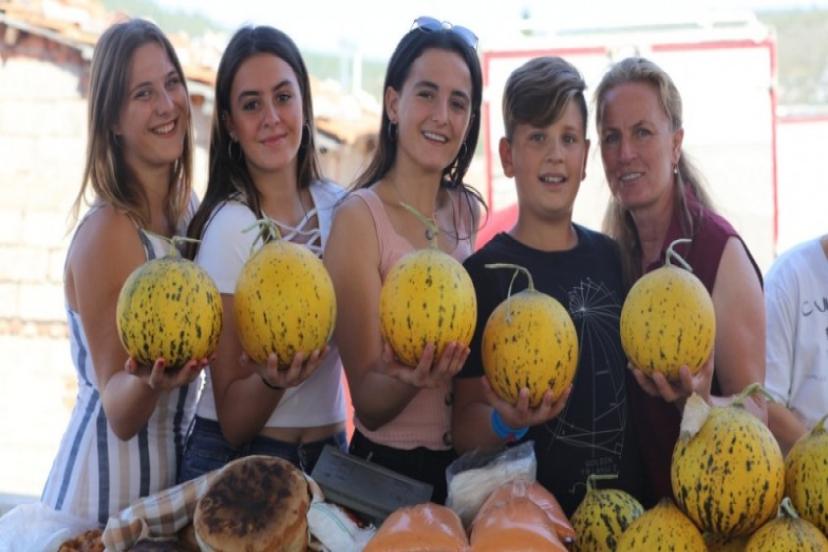  Urla Sarı Kokulu Festival İle Coştu