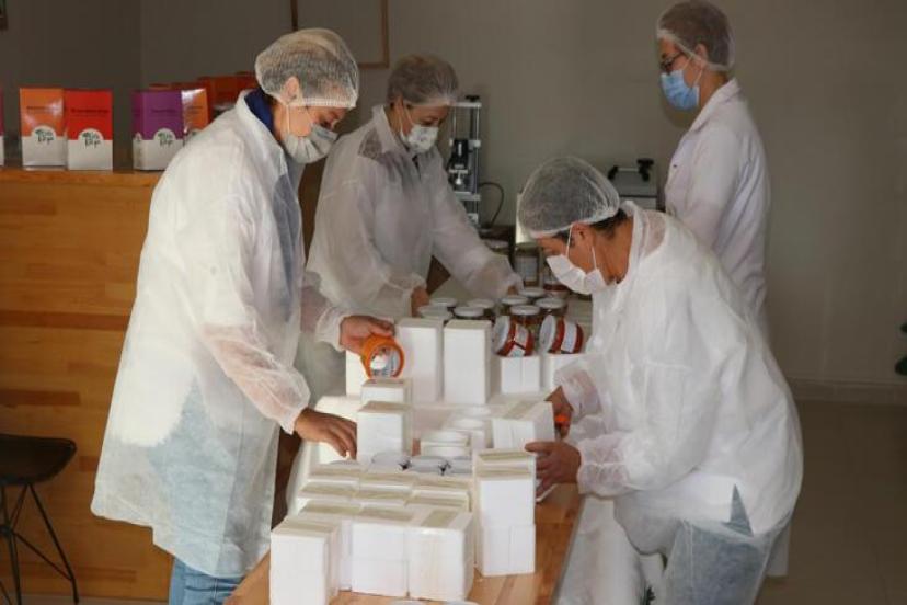 Urlalı kadınlar yöresel ürünlerle Orta Doğu pazarına ilk adımı attı