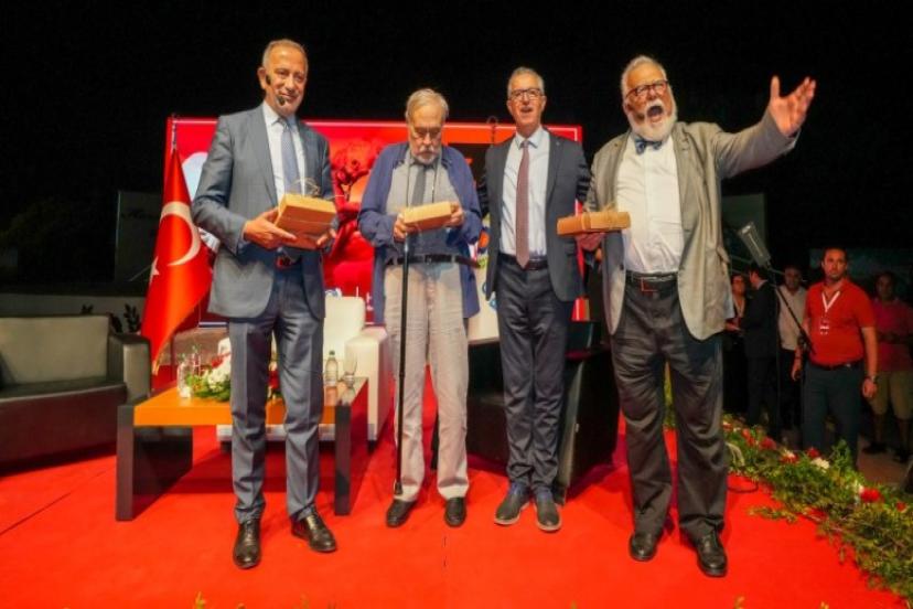 Usta Tarihçiler Atatürk’ün Dehasını Anlattı