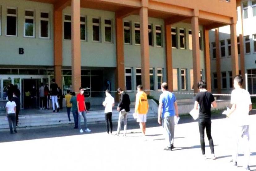 YKS'de Kovid 19 Önlemi Almayan Sorumlulara İşlem Yapılsın Çağrısı